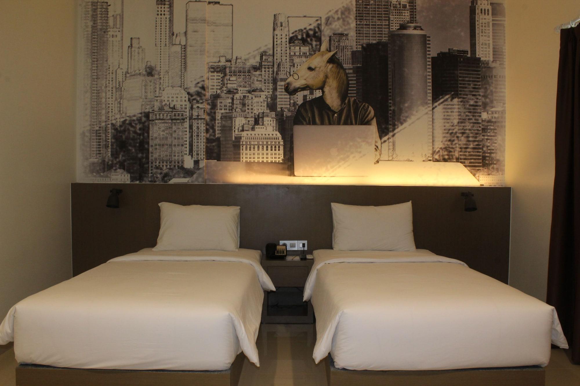 Opi Indah Hotel Palembang Eksteriør bilde
