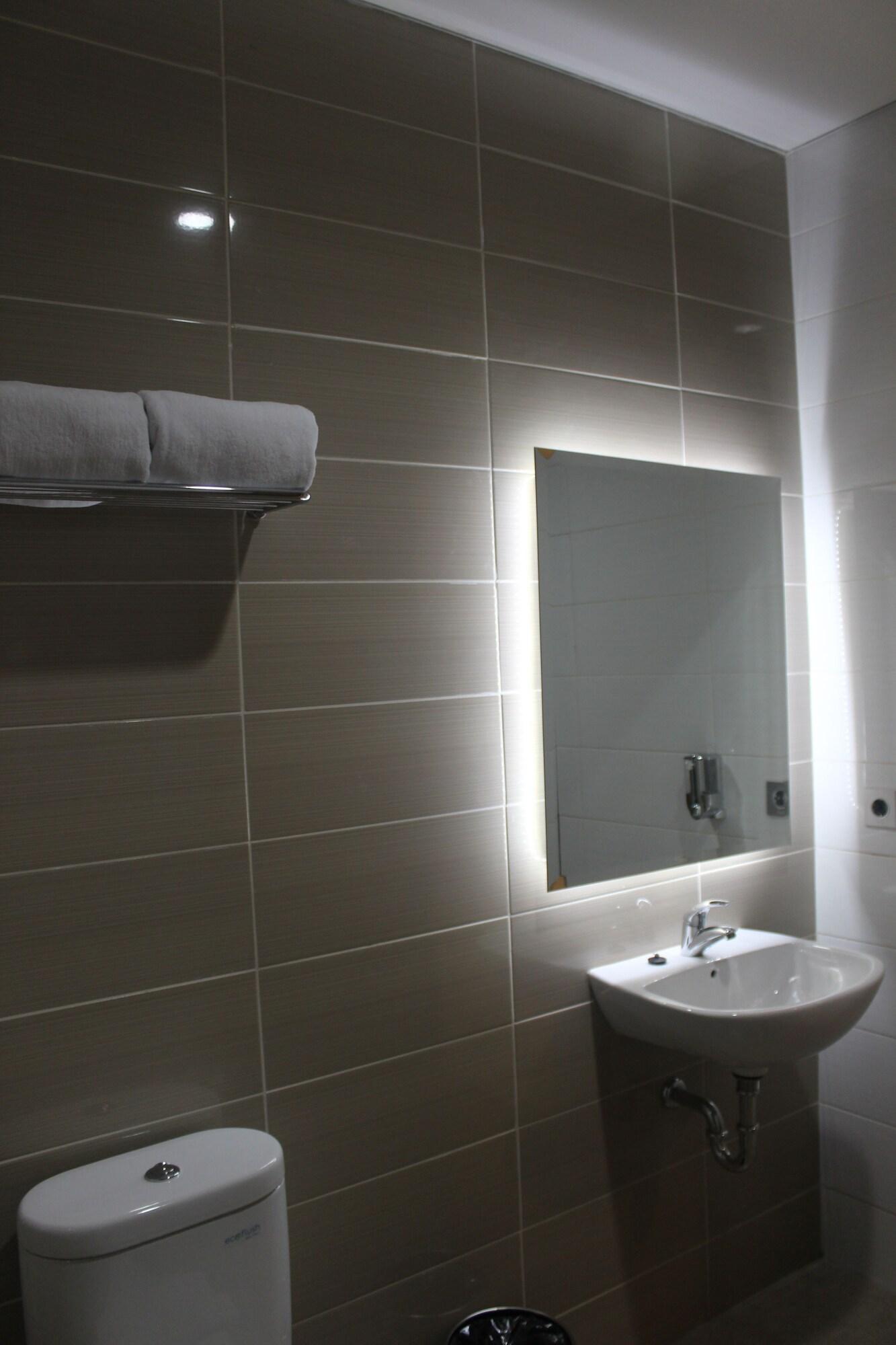 Opi Indah Hotel Palembang Eksteriør bilde