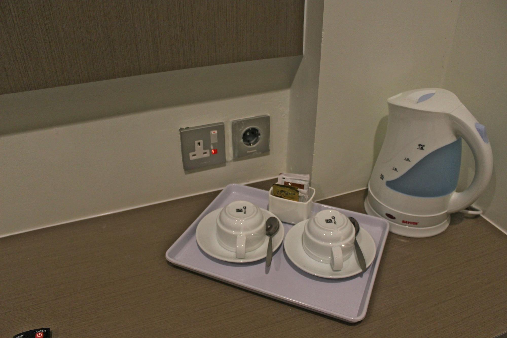 Opi Indah Hotel Palembang Eksteriør bilde