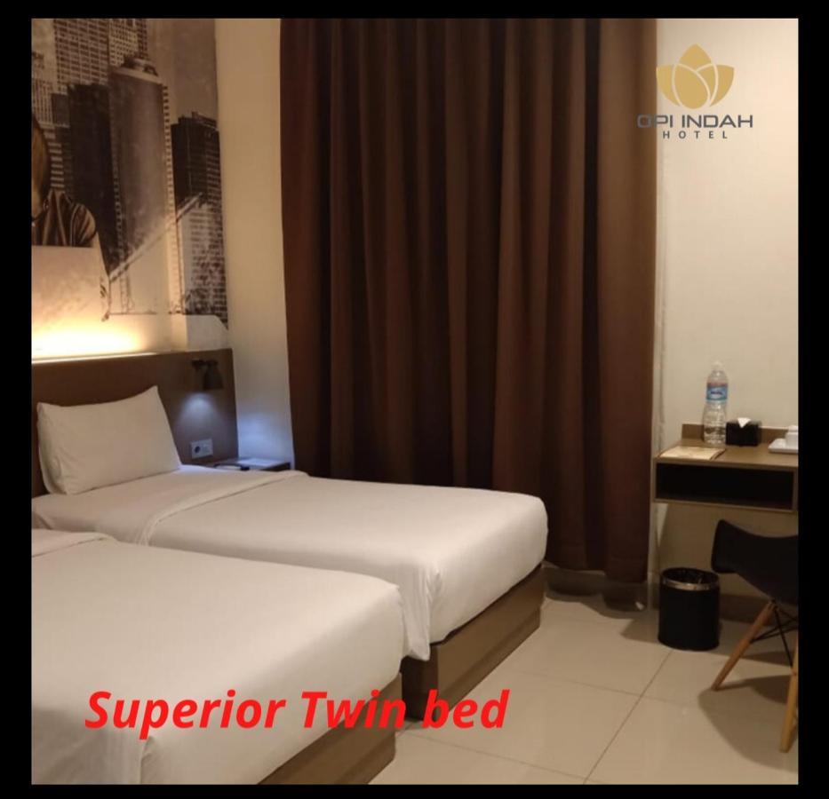 Opi Indah Hotel Palembang Eksteriør bilde