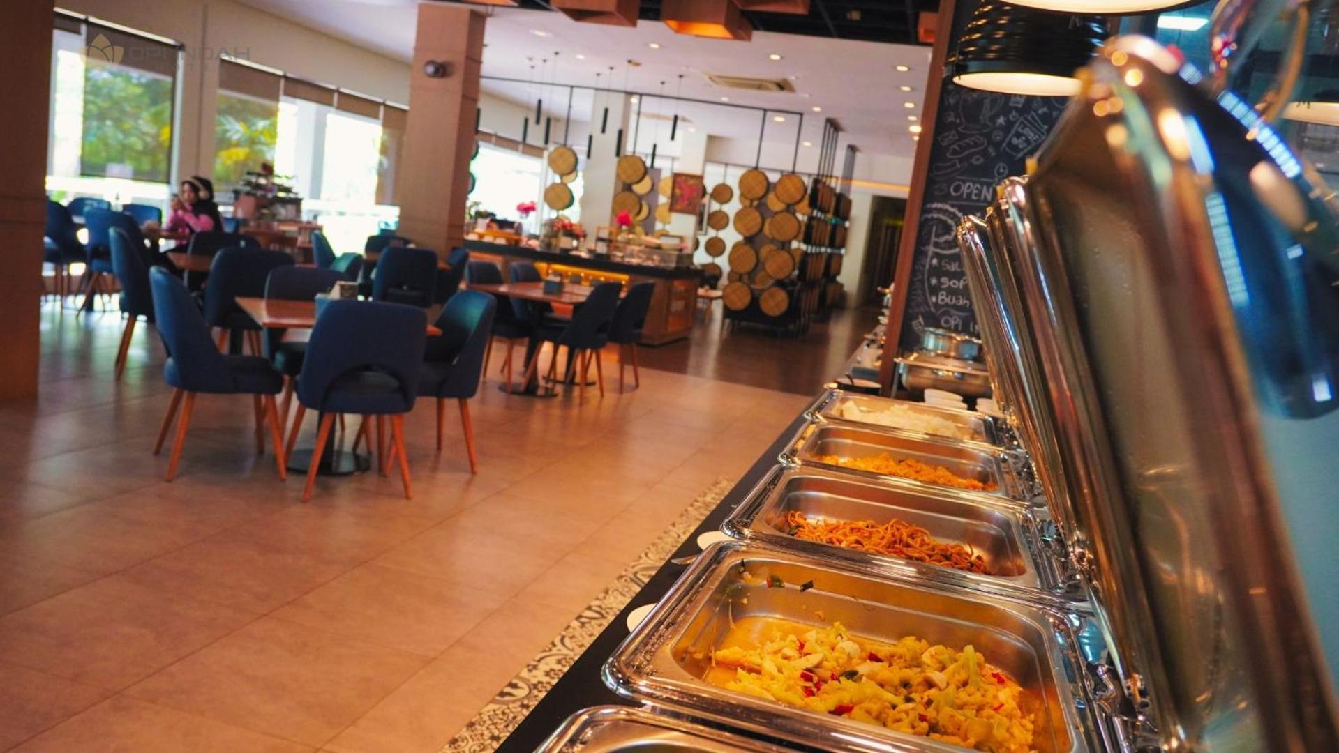 Opi Indah Hotel Palembang Eksteriør bilde