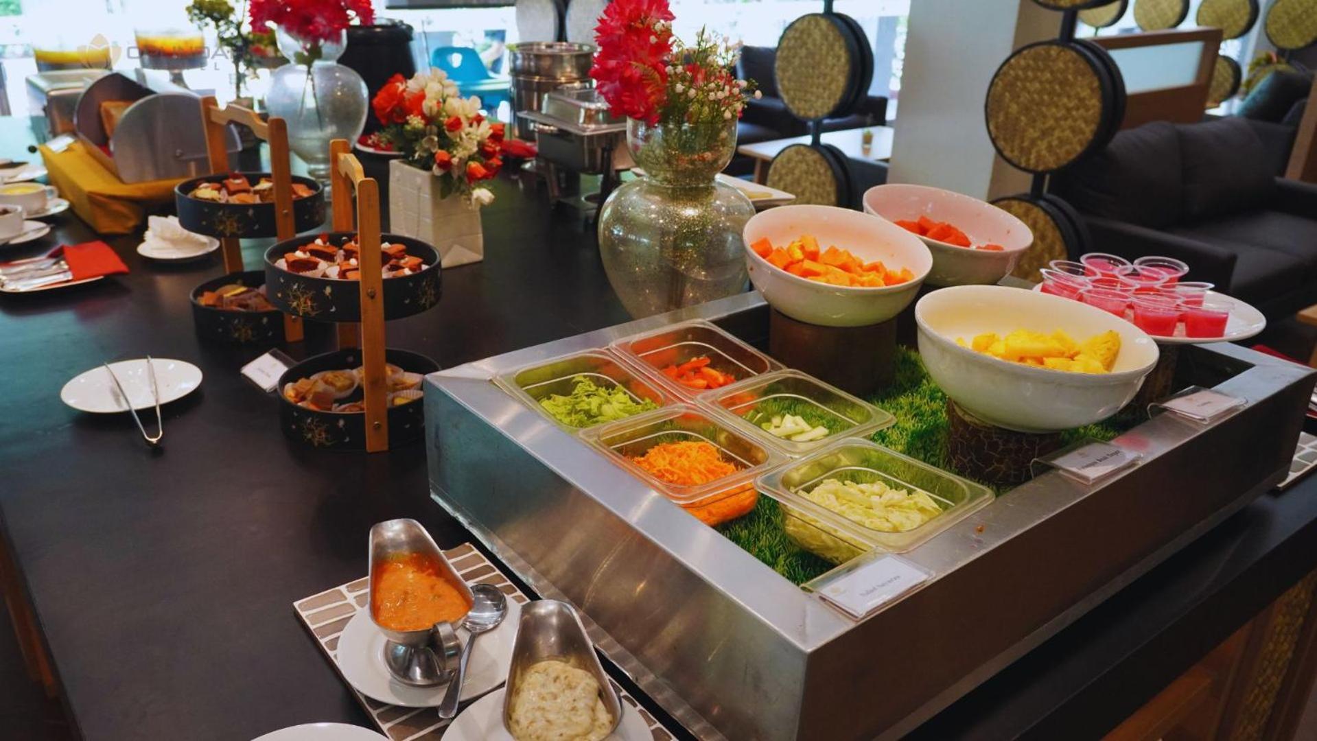 Opi Indah Hotel Palembang Eksteriør bilde