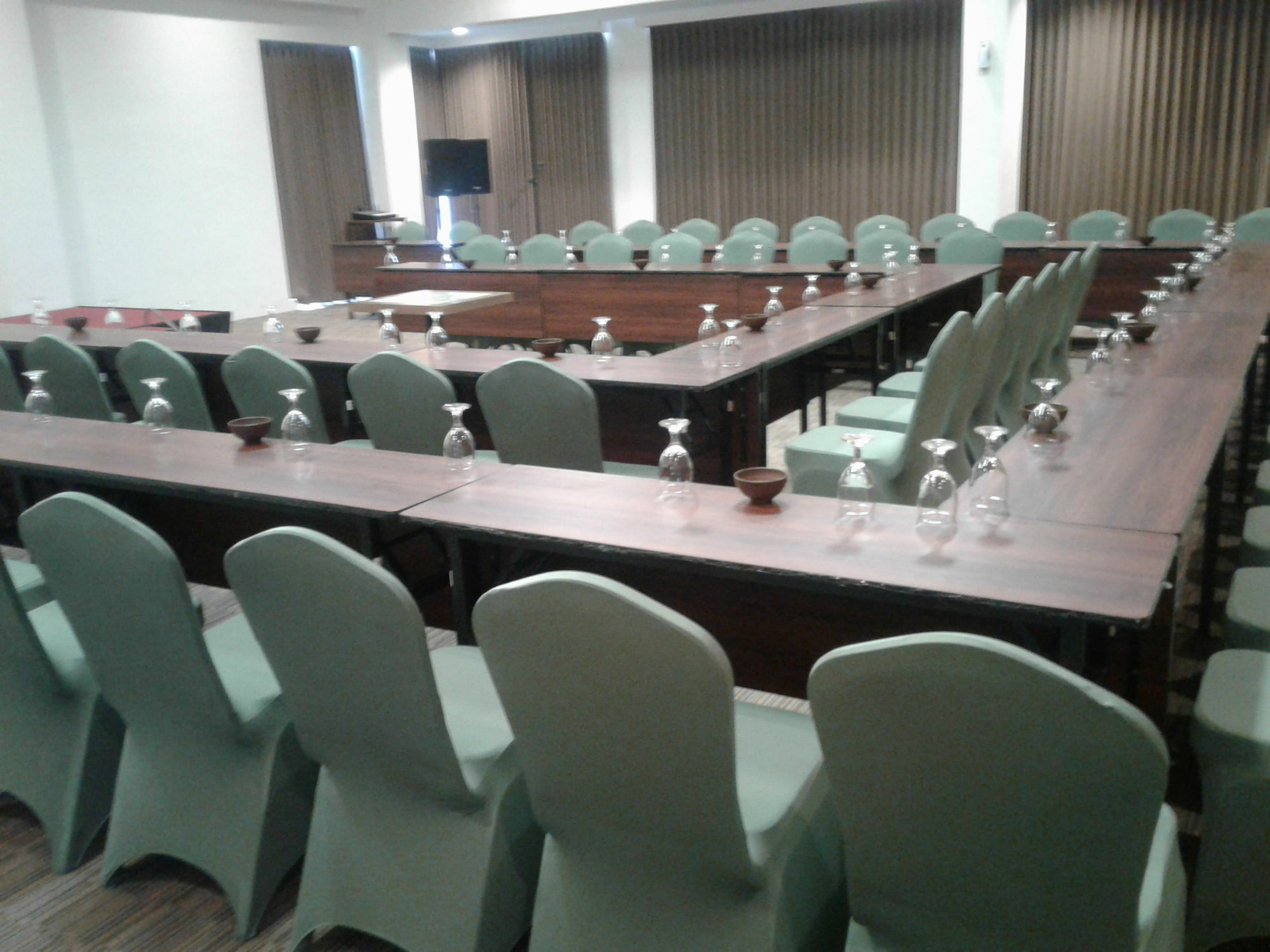 Opi Indah Hotel Palembang Eksteriør bilde